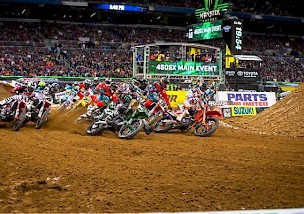 AMA SUPERCROSS 2017 - RD. 13 St Louis