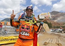 KTM-WERKSFAHRER ALFREDO GOMEZ GEWINNER DES ERZBERGRODEO RED BULL HARE SCRAMBLE 2017