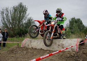 Motorrad-Endurosport erster Klasse bei der 19.  ADAC Enduro Rallye des MSC Senne