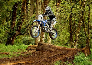 Zwei YAMAHA Offroad Veranstaltungen