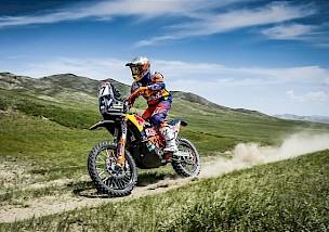 Benavides, sichert sich den 3. Platz bei der Überquerung der Silk Way Rally, in die Mongolei.