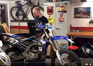 Frischer Kolben und Ventile für die Yamaha WR250F