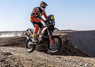 TOBY PRICE ZWEITER AUF DER LANGEN UND ANSPRUCHSVOLLEN DAKAR-RALLYE ETAPPE NEUN.