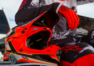 Neuer Helm von Troy Lee Designs