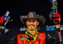 OAKLAND SX: PLESSINGER Zweiter OAKLAND SX: PLESSINGER Zweiter