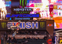 Tomac gewinnt SX in Anaheim 2