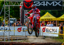 STEVE HOLCOMBE GEWINNT STAGE 6 DES ITALIAN ENDURO CHAMPIONSHIP