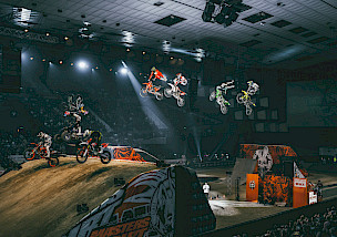 Das verrückteste Showspektakel der Welt: Masters of Dirt & YouTube Superstar Fabio Wibmer