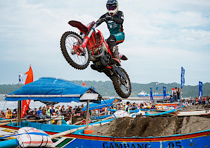 Dieter Rudolf und das X-GRIP Racing Team in Asien!