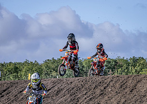 Motocross-Talente treffen sich zum ADAC MX Bundesendlauf in Höchstädt