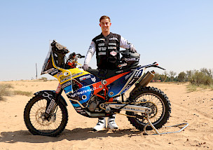 Von der Wüste in die Welt: Justin Gerlachs Weg zur Rallye Dakar 2025!