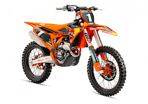 KTM PRÄSENTIERT DIE KTM SX-F FACTORY EDITIONS 2025: FAHREN WIE EIN SIEGER!