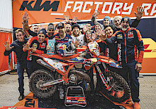 MANUEL LETTENBICHLER gewinnt das GetzenRodeo und wird zum FIM HARD ENDURO-WELTMEISTER 2025 gekrönt