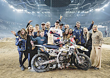 Billy Bolt gewinnt den Auftakt der SuperEnduro-Saison in Polen