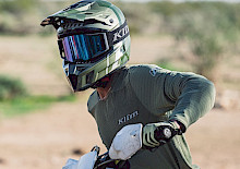 KLIM F3 Carbon Pro Helm  -  Neue Farb-Designs für 2026