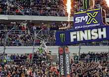 Monster Energy Pro Circuit Kawasaki Team: Seth Hammaker gewinnt die 250SMX-Klasse in Daytona