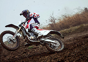 BIMOTA BX450: ENDURO ESTREMA