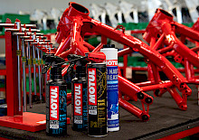 Motul schließt globale Handelspartnerschaft mit bimota