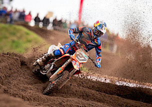 ADAC MX Masters: Sehenswertes Duell zwischen Längenfelder und Nagl in Dreetz